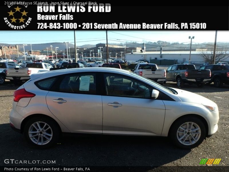 Ingot Silver / Charcoal Black 2018 Ford Focus SE Hatch