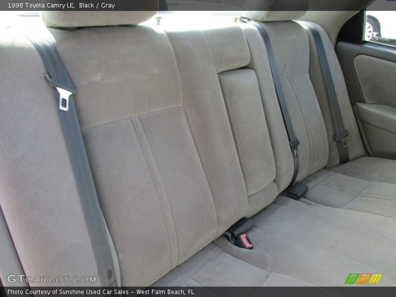 Black / Gray 1998 Toyota Camry LE