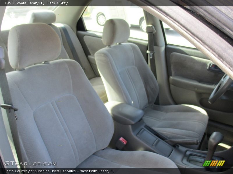 Black / Gray 1998 Toyota Camry LE