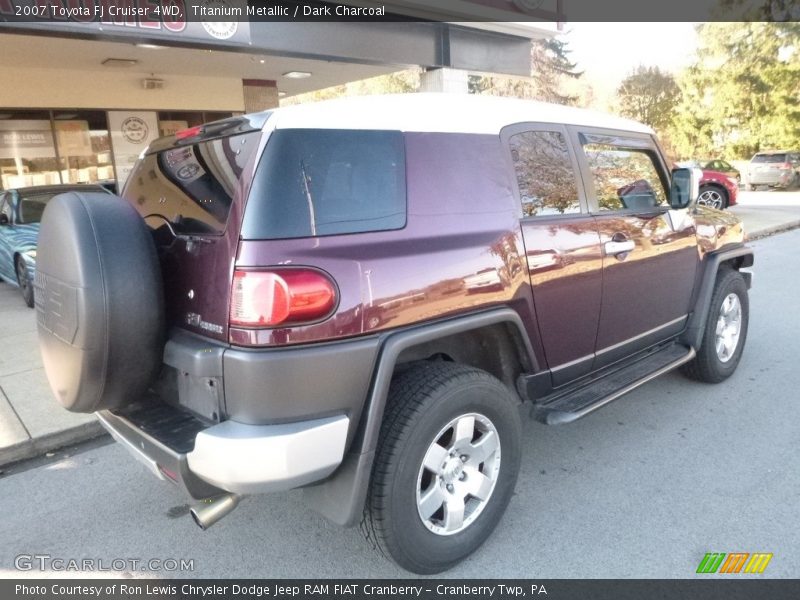 Titanium Metallic / Dark Charcoal 2007 Toyota FJ Cruiser 4WD