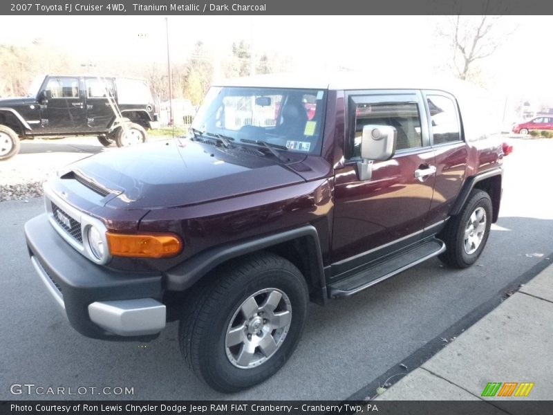 Titanium Metallic / Dark Charcoal 2007 Toyota FJ Cruiser 4WD