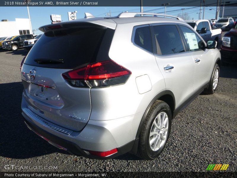 Brilliant Silver / Charcoal 2018 Nissan Rogue SV AWD