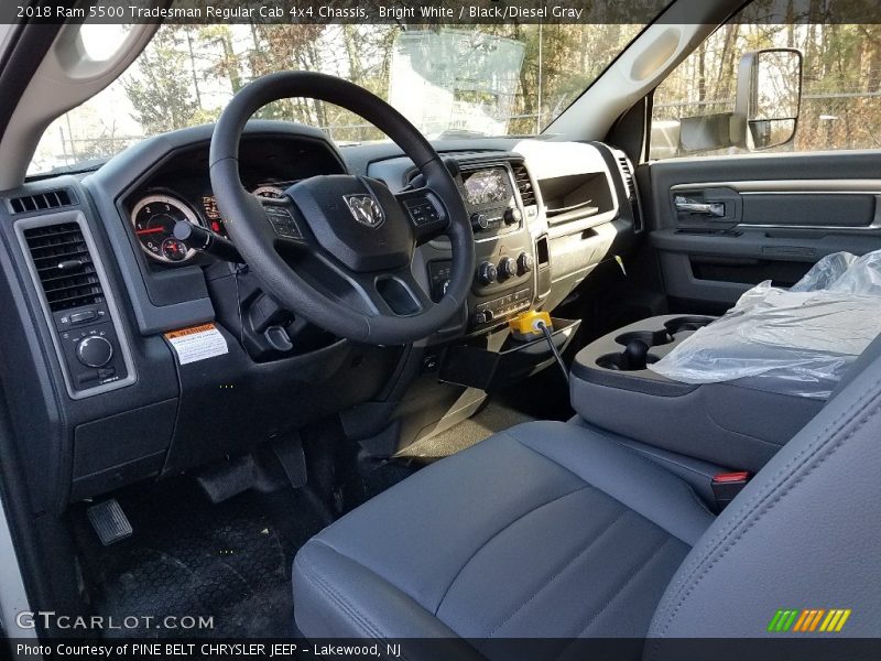  2018 5500 Tradesman Regular Cab 4x4 Chassis Black/Diesel Gray Interior