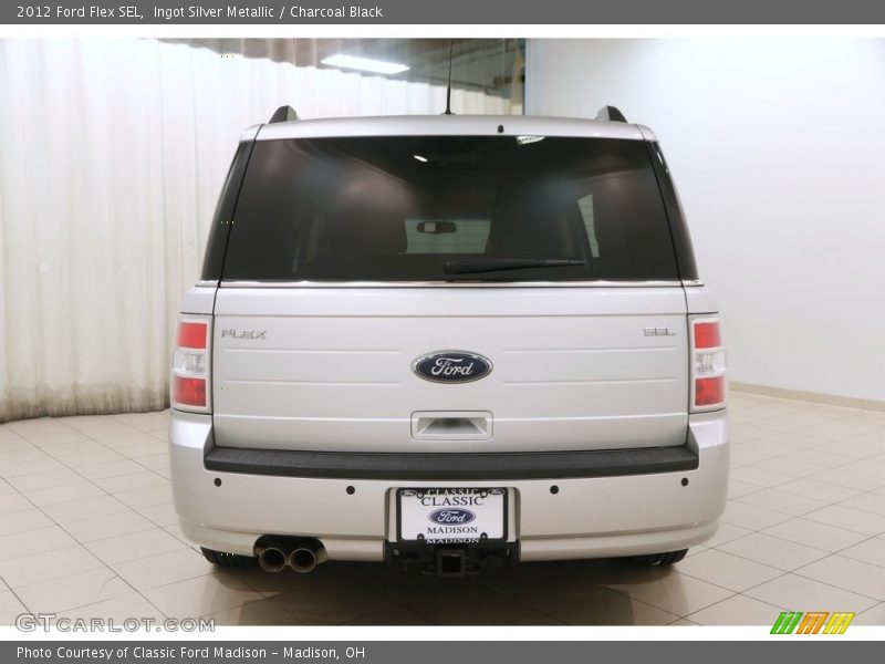 Ingot Silver Metallic / Charcoal Black 2012 Ford Flex SEL