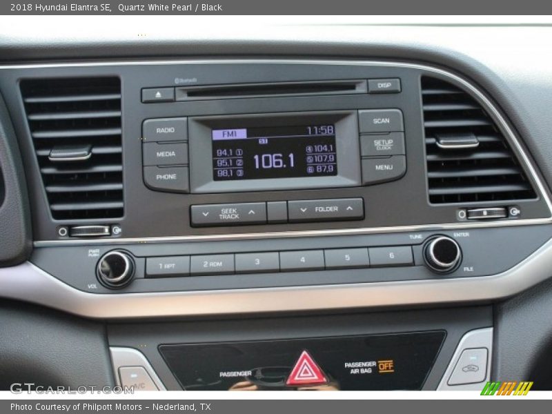 Quartz White Pearl / Black 2018 Hyundai Elantra SE
