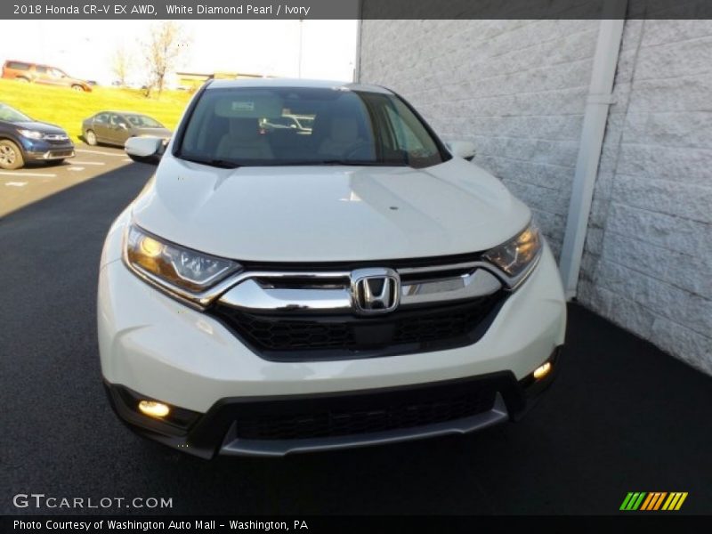 White Diamond Pearl / Ivory 2018 Honda CR-V EX AWD