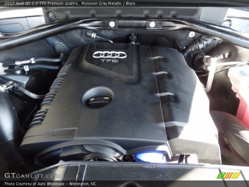 Monsoon Gray Metallic / Black 2017 Audi Q5 2.0 TFSI Premium quattro