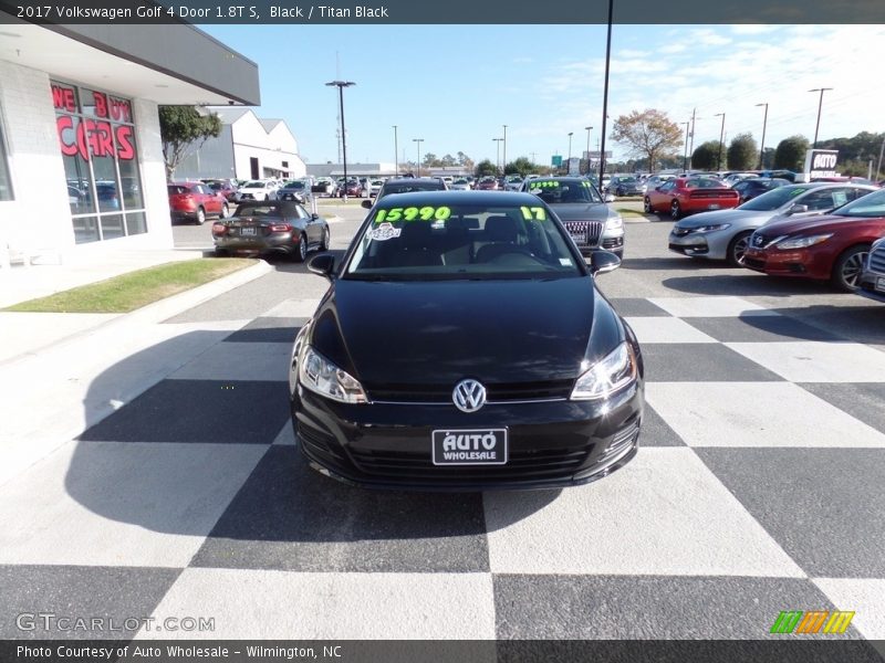 Black / Titan Black 2017 Volkswagen Golf 4 Door 1.8T S