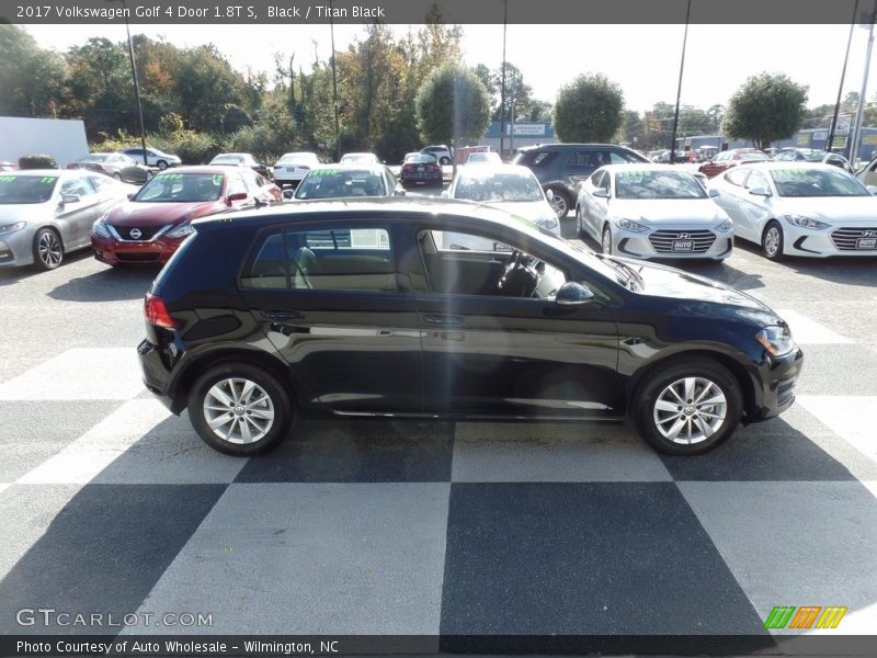Black / Titan Black 2017 Volkswagen Golf 4 Door 1.8T S