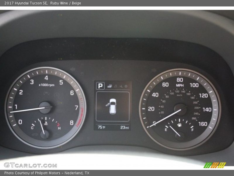 Ruby Wine / Beige 2017 Hyundai Tucson SE