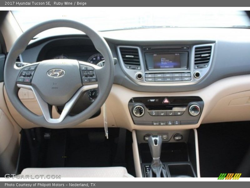 Ruby Wine / Beige 2017 Hyundai Tucson SE