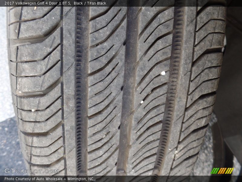 Black / Titan Black 2017 Volkswagen Golf 4 Door 1.8T S