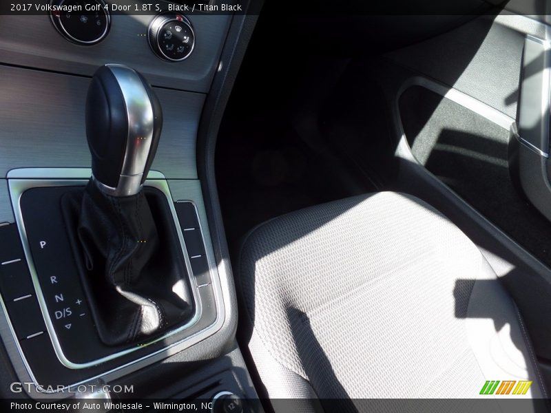 Black / Titan Black 2017 Volkswagen Golf 4 Door 1.8T S