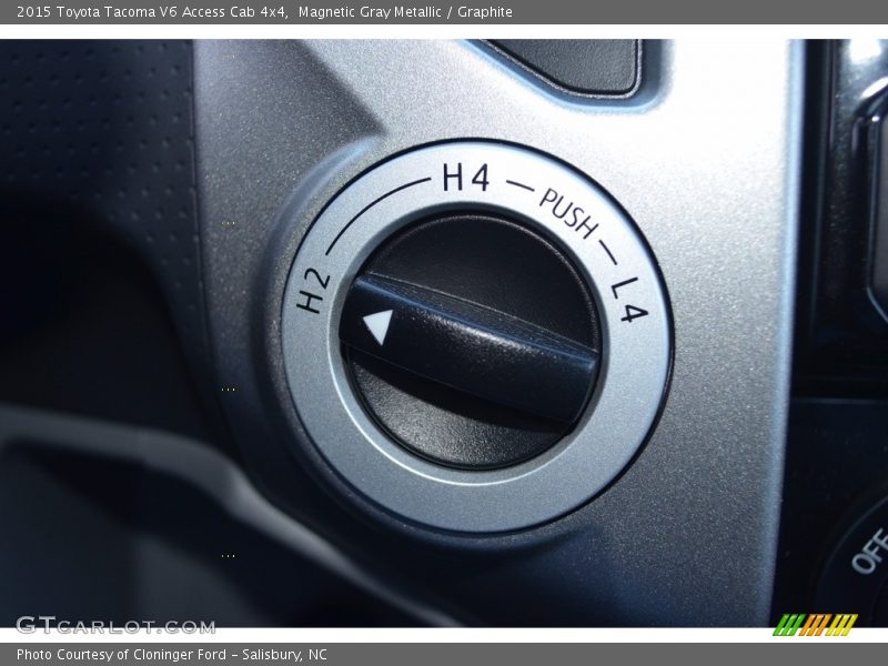 Magnetic Gray Metallic / Graphite 2015 Toyota Tacoma V6 Access Cab 4x4
