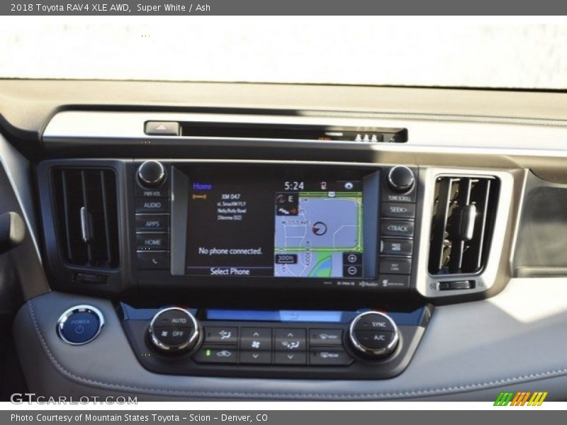 Super White / Ash 2018 Toyota RAV4 XLE AWD