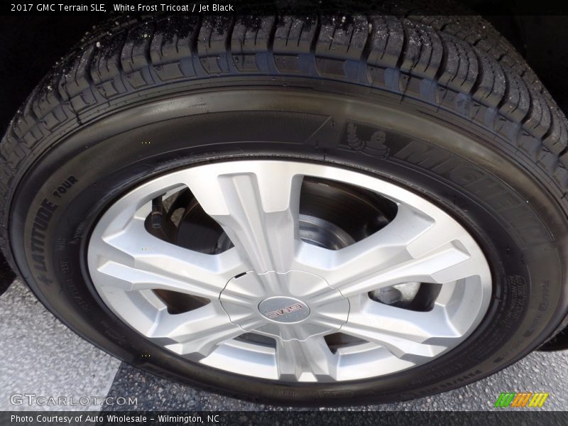 White Frost Tricoat / Jet Black 2017 GMC Terrain SLE