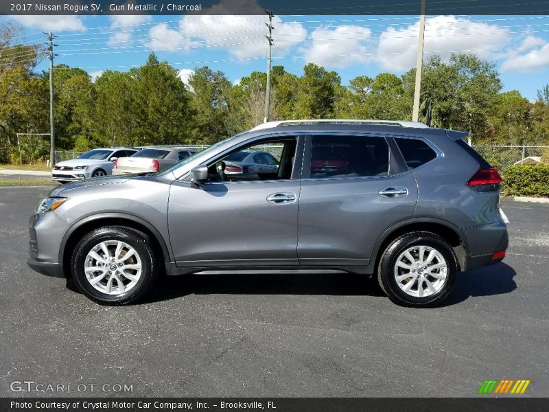 Gun Metallic / Charcoal 2017 Nissan Rogue SV