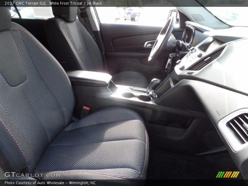 White Frost Tricoat / Jet Black 2017 GMC Terrain SLE
