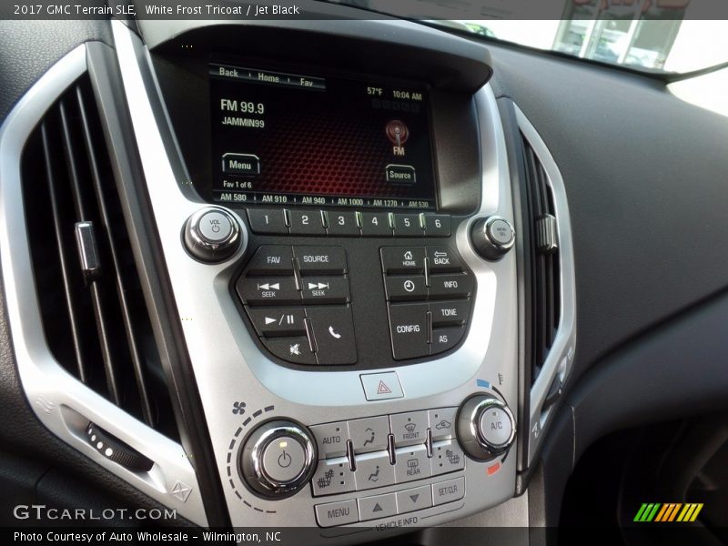 White Frost Tricoat / Jet Black 2017 GMC Terrain SLE
