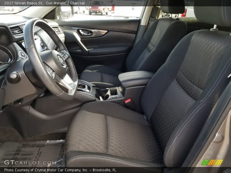 Gun Metallic / Charcoal 2017 Nissan Rogue SV