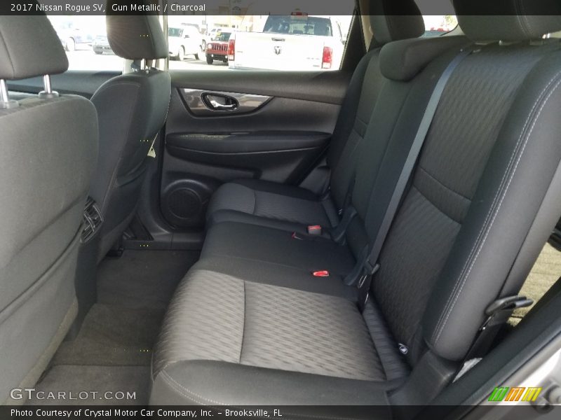 Gun Metallic / Charcoal 2017 Nissan Rogue SV