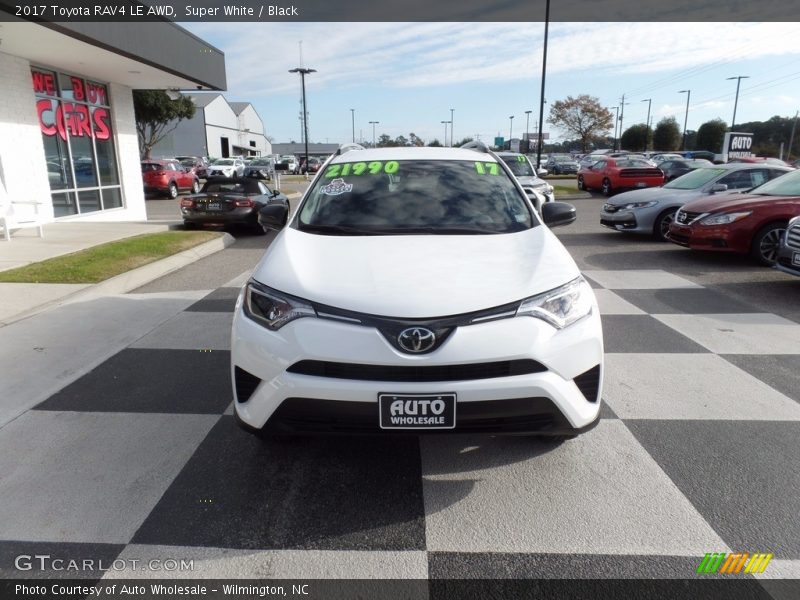Super White / Black 2017 Toyota RAV4 LE AWD