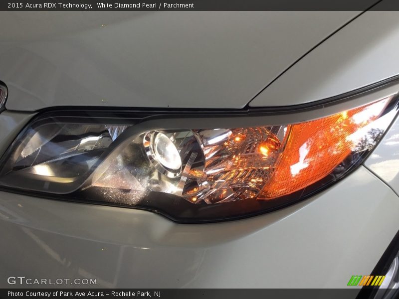 White Diamond Pearl / Parchment 2015 Acura RDX Technology