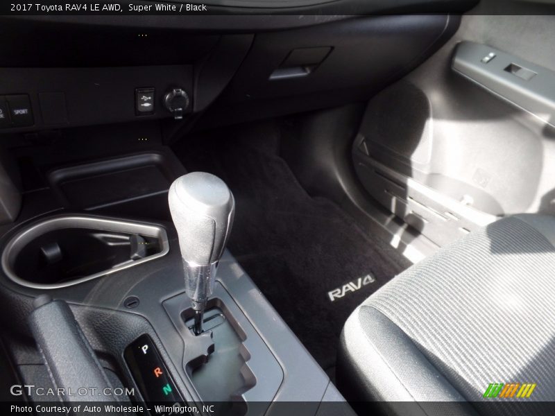 Super White / Black 2017 Toyota RAV4 LE AWD