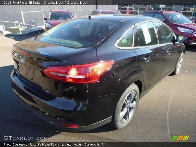 Shadow Black / Charcoal Black 2018 Ford Focus SE Sedan