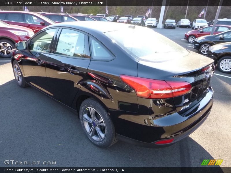 Shadow Black / Charcoal Black 2018 Ford Focus SE Sedan