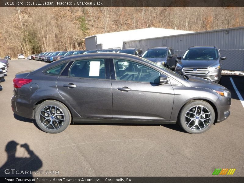 Magnetic / Charcoal Black 2018 Ford Focus SEL Sedan