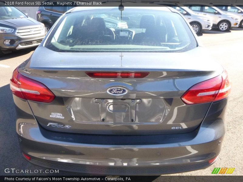 Magnetic / Charcoal Black 2018 Ford Focus SEL Sedan