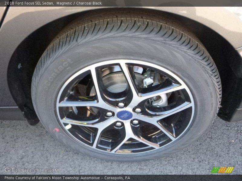 Magnetic / Charcoal Black 2018 Ford Focus SEL Sedan