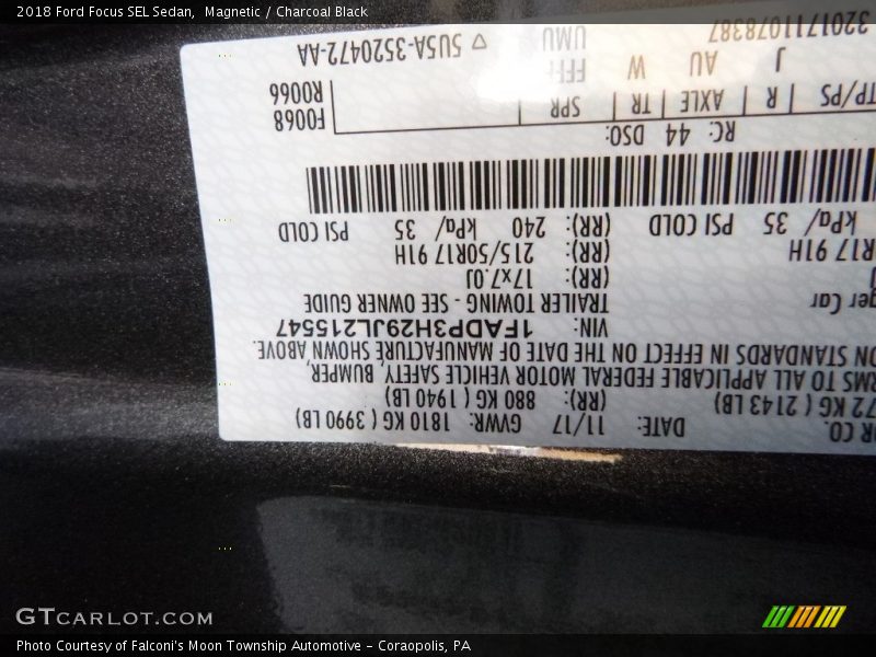 Magnetic / Charcoal Black 2018 Ford Focus SEL Sedan