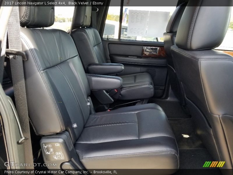 Rear Seat of 2017 Navigator L Select 4x4