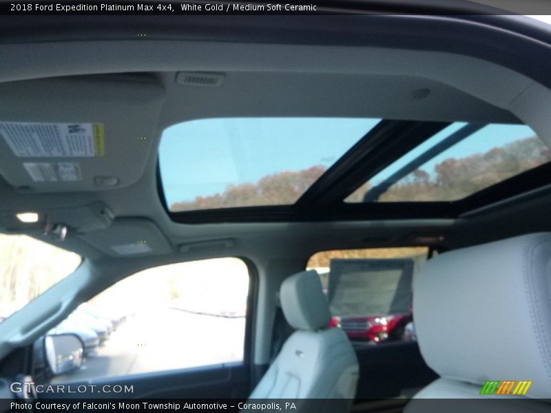 Sunroof of 2018 Expedition Platinum Max 4x4