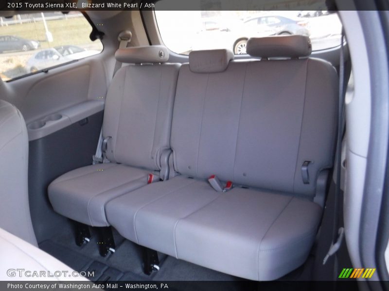Blizzard White Pearl / Ash 2015 Toyota Sienna XLE