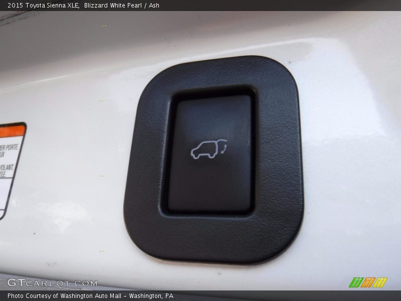 Blizzard White Pearl / Ash 2015 Toyota Sienna XLE