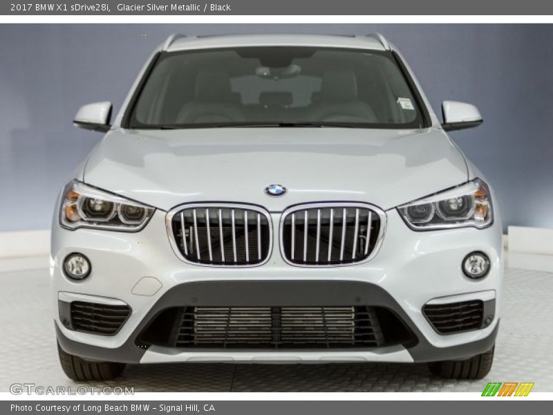 Glacier Silver Metallic / Black 2017 BMW X1 sDrive28i