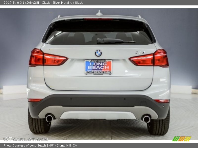 Glacier Silver Metallic / Black 2017 BMW X1 sDrive28i