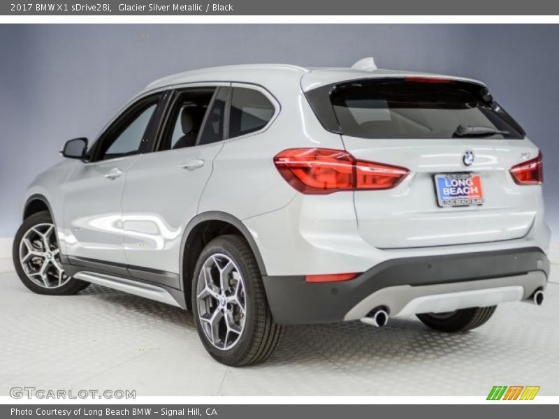 Glacier Silver Metallic / Black 2017 BMW X1 sDrive28i