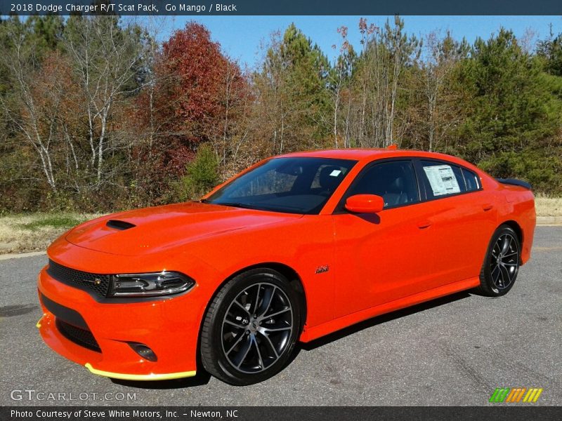 Go Mango / Black 2018 Dodge Charger R/T Scat Pack