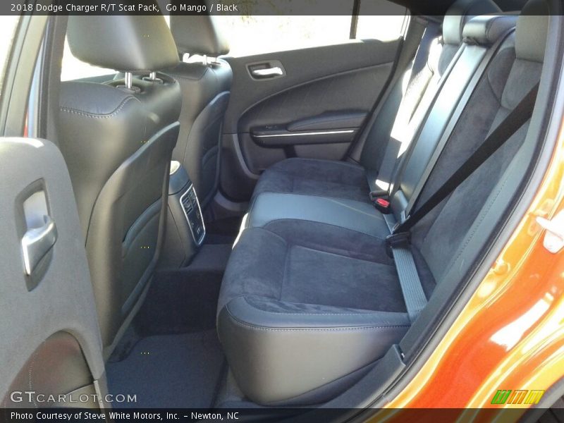 Go Mango / Black 2018 Dodge Charger R/T Scat Pack