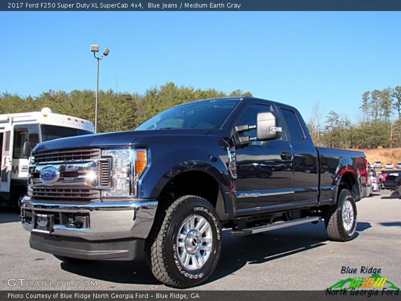 Blue Jeans / Medium Earth Gray 2017 Ford F250 Super Duty XL SuperCab 4x4