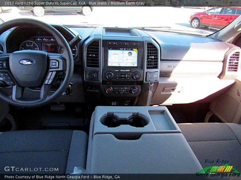 Blue Jeans / Medium Earth Gray 2017 Ford F250 Super Duty XL SuperCab 4x4
