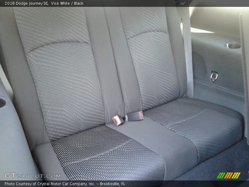 Vice White / Black 2018 Dodge Journey SE