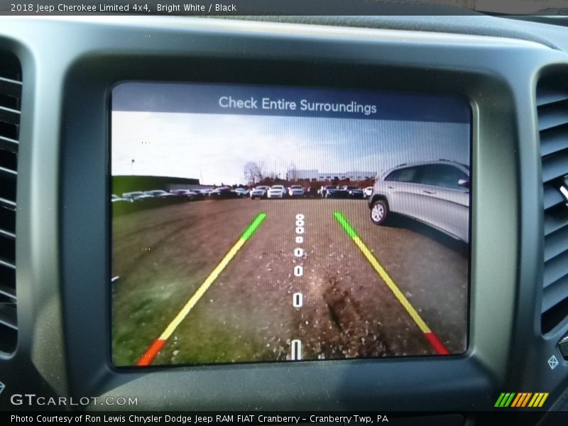 Bright White / Black 2018 Jeep Cherokee Limited 4x4