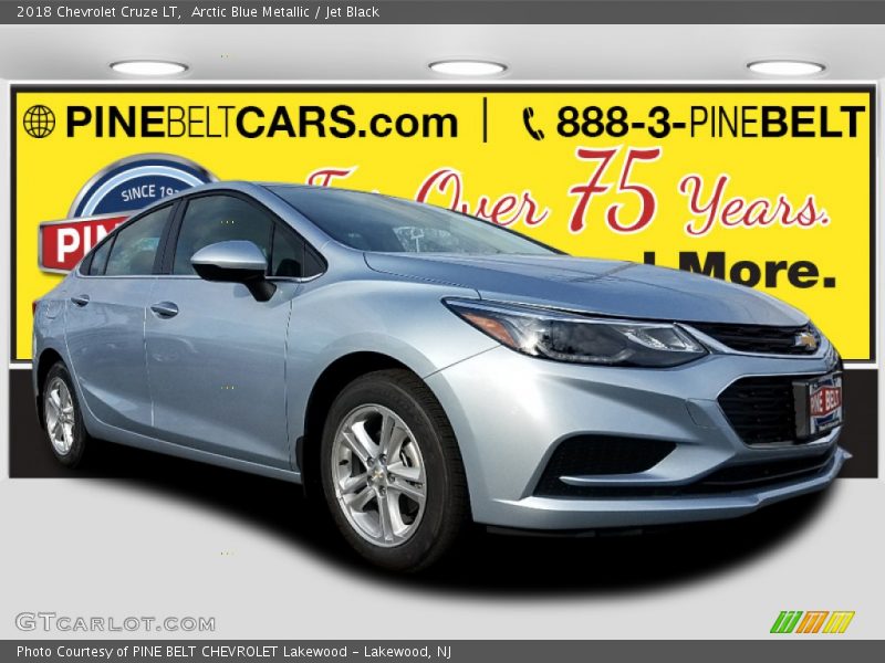 Arctic Blue Metallic / Jet Black 2018 Chevrolet Cruze LT