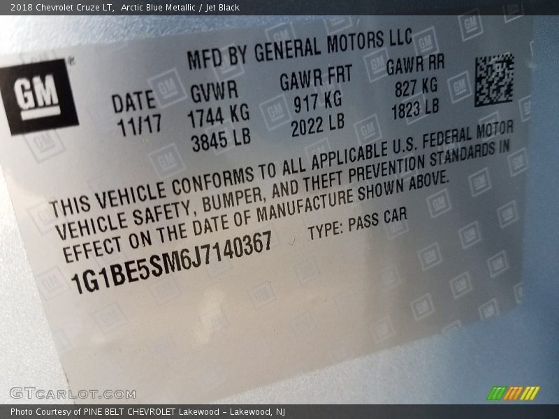 Arctic Blue Metallic / Jet Black 2018 Chevrolet Cruze LT