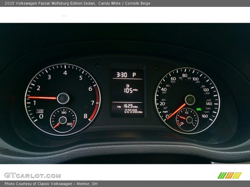 Candy White / Cornsilk Beige 2015 Volkswagen Passat Wolfsburg Edition Sedan